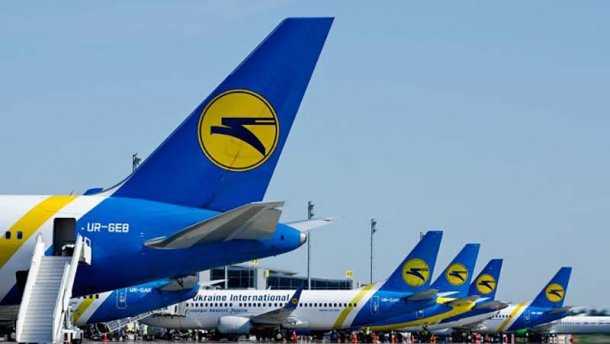 В Одессе совершил аварийную посадку самолет рейса "Киев – Херсон"