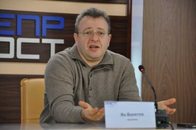 "Русская весна" тихо догнивает в уголке, - Ян Валетов