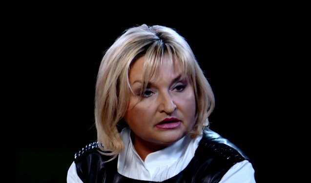 "Вы меня узнаете". Ирина Луценко отказалась брать номерок за пальто в "Украинском доме"