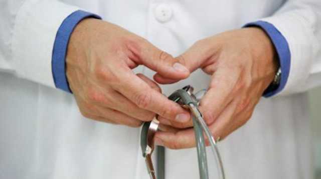 В Украине массово продают липовые справки о прививках на фоне вспышки кори