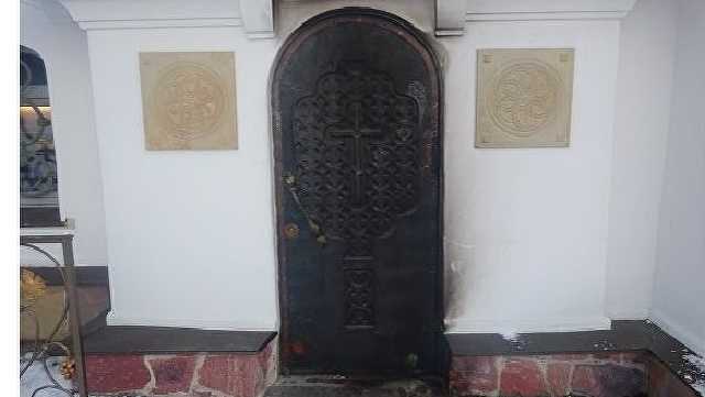 В Киеве пытались сжечь монастырь