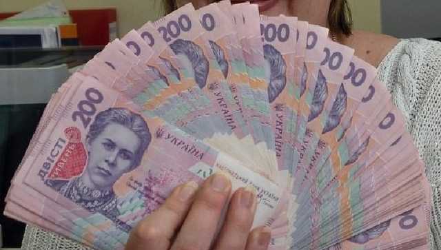 Обвал курса гривни: появился тревожный прогноз на 2018 год