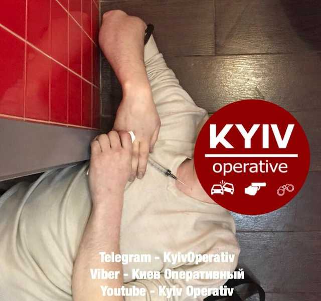 В пиццерии Киева при шокирующих обстоятельствах умер мужчина