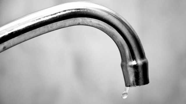 Киев прекратил подачу воды сепаратистам в ЛНР