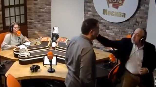 На РосТВ подрались из-за Сталина: видео