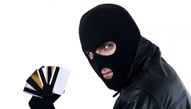 Доля мошеннических операций с банковскими картами уменьшается