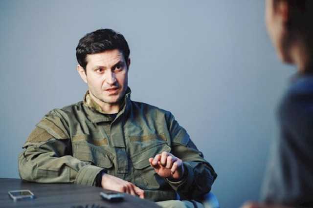 Мне больно: режиссер "Киборгов" высказался о скандальном поступке "95 Квартала"