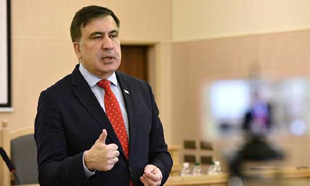 Саакашвили: Порошенко до смерти запуган! Он поставил себе железные памперсы