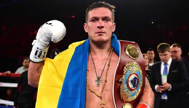 Усик в прямом эфире красиво подломал российских журналистов: видео