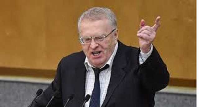 Жириновскому ответили на угрозу сбросить бомбу на Киев