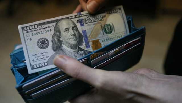 Курс доллара в Украине обвалился до предновогоднего уровня
