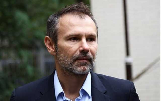 "Посадити в крісло президента якогось популярного артиста – це театр абурду", – Анатолій Матвійчук