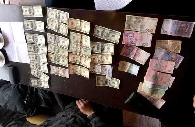 Замначальника Киевской таможни арестован за взяточничество