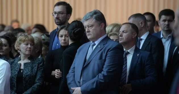 Хто допоміг Порошенку, Гройсману та Парубію «вибитись в люди»