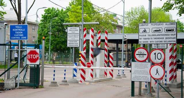 Россия и Эстония обменялись шпионами