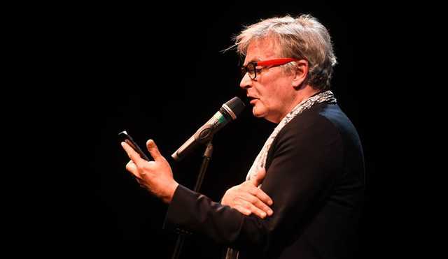 Поэт Орлуша поддержал Украину на концерте в Москве: опубликованы фото