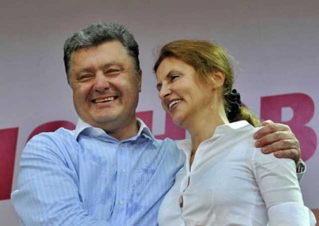 «К счастью для украинцев, Порошенко выбрал себе безмозглую жену», - психолог