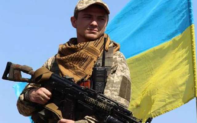 Убийство на остановке: погибший мужчина обзывал бойца АТО и ударил его в грудь