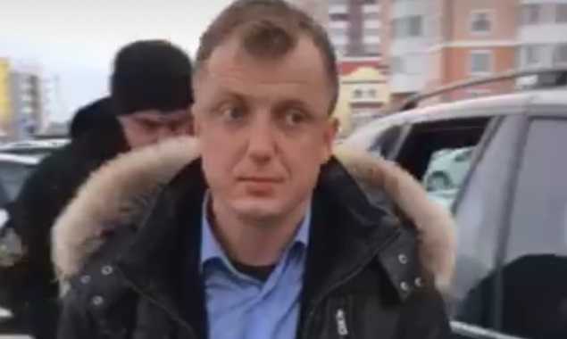 Полицейские в Буче задержали военкома, который пьяным вел машину