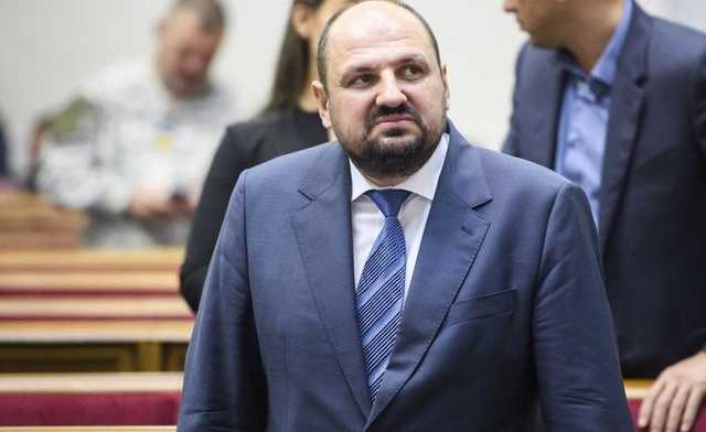 Суд признал коррупционера Розенблата потерпевшим