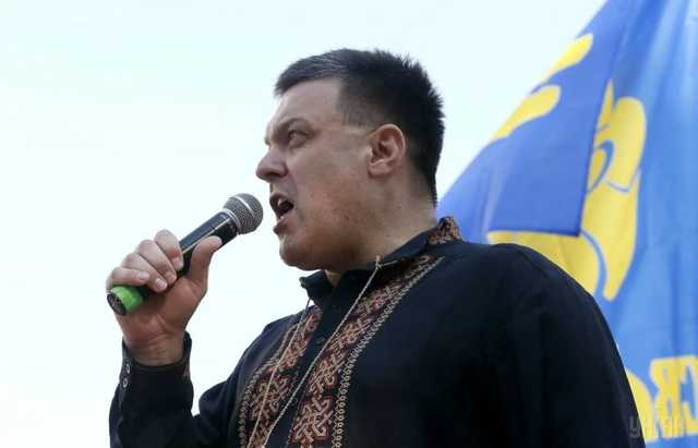 Это ложь: политики вцепились друг в друга на ТВ из-за Тягнибока