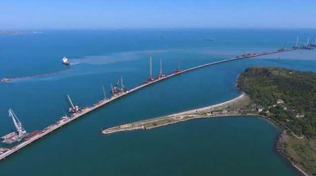 Оккупанты назвали дату старта движения по Керченскому мосту