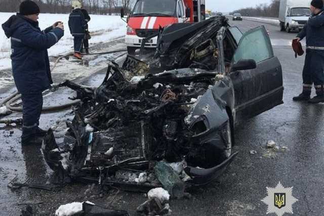 Сгорели заживо: четыре человека погибли в ДТП под Харьковом