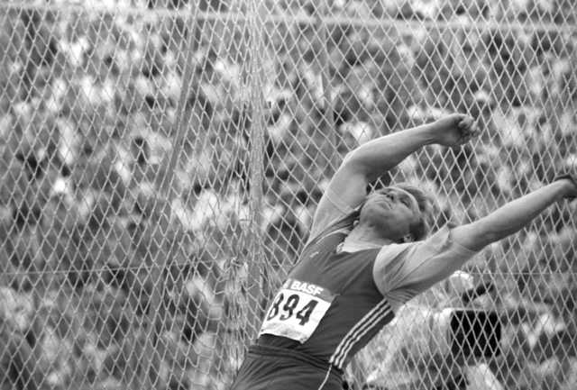 На тренировке внезапно умер олимпийский чемпион