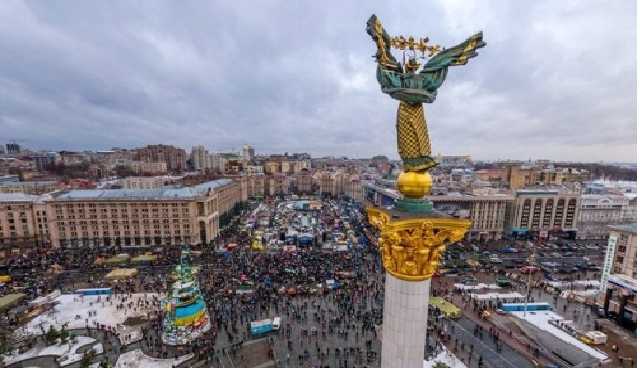 Меньше стало криков, матов, проклятий "за" и "против". Люди стали думать – Касьянов