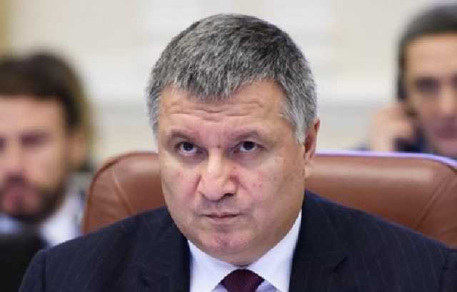 Аваков делает все, чтобы суды начали бояться выносить решения, необходимые Порошенко – политолог