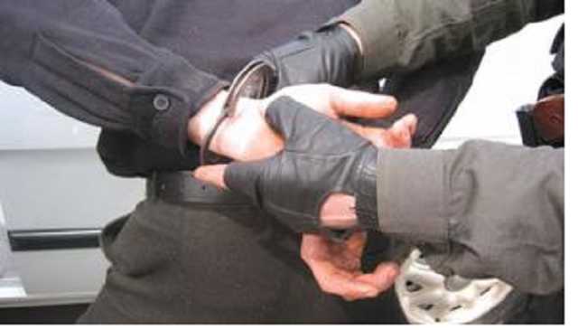 В Торезе «маски -шоу» бросили «на подвал» гендиректора «Торезантрацит»