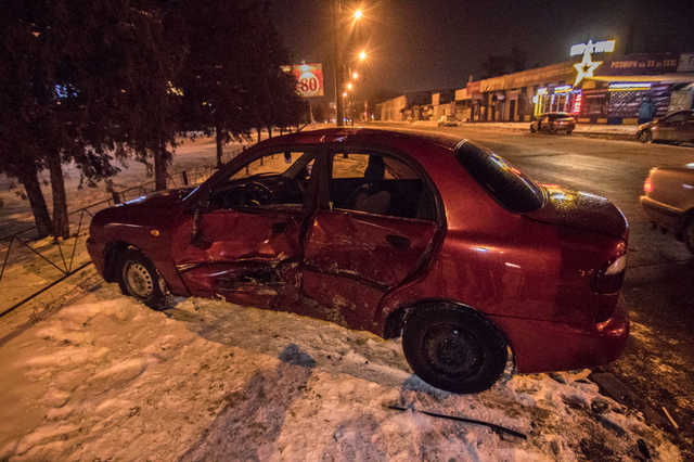    Daewoo Lanos   Volkswagen Touareg:    