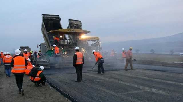 Страна вечного ремонта дорог: как Украине построить качественные трассы раз и навсегда