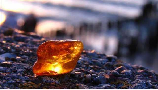 Стараниями коррумпированной власти янтарная мафия продолжает бесперебойно работать