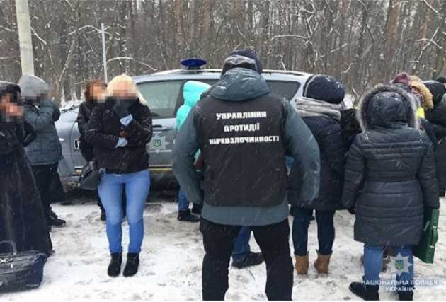 В Киеве задержали организатора и участников нарковечеринок