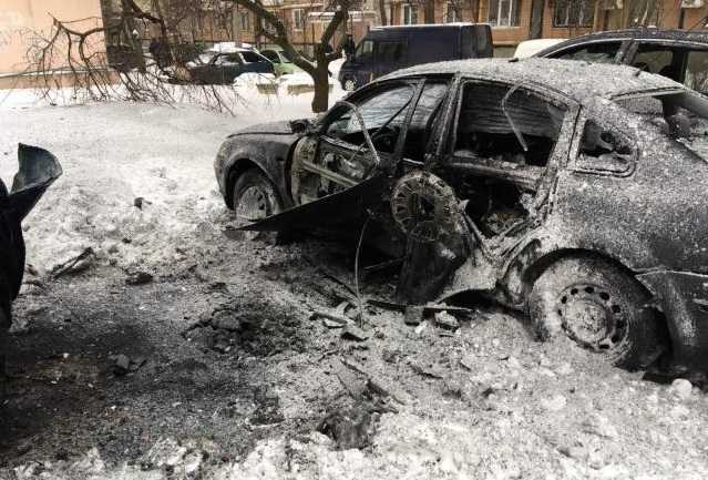 Мощный взрыв в центре Донецка: взорвался автомобиль, есть пострадавшие