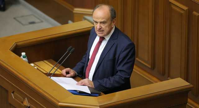 Сыну заместителя главы Минобразования сообщили о подозрении в разбое