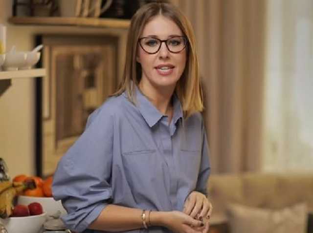 Сайт штаба Собчак взломали и разместили коллаж с Жириновским и бутылкой воды