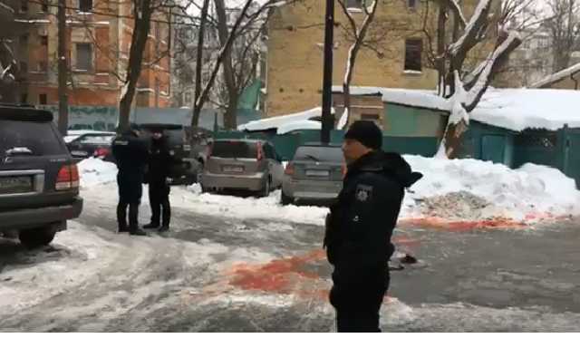 В центре Киева произошло жестокое убийство: опубликовано видео