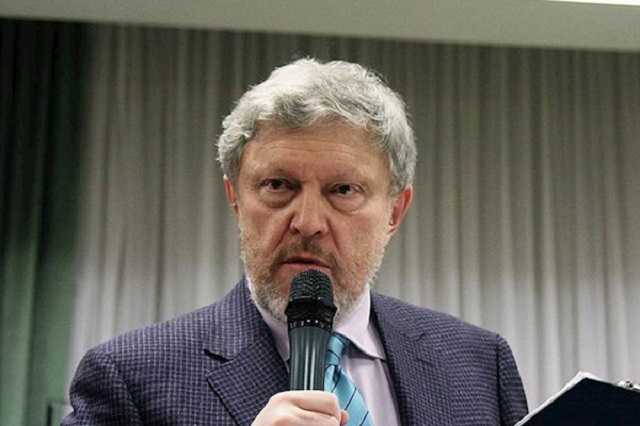 Кровь из ушей: самолет с соперником Путина на борту попал в ЧП