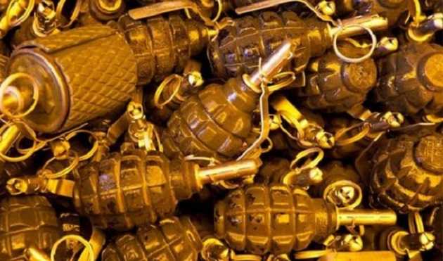 На почте в Славянске обнаружили две сумки с гранатами