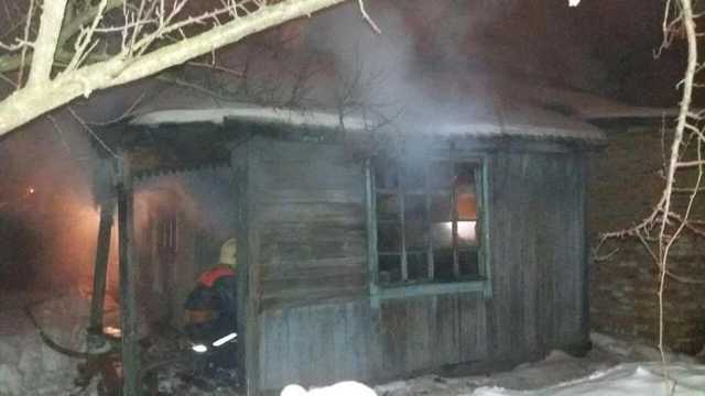 В Сумах загорелось жилое здание, погибли три человека