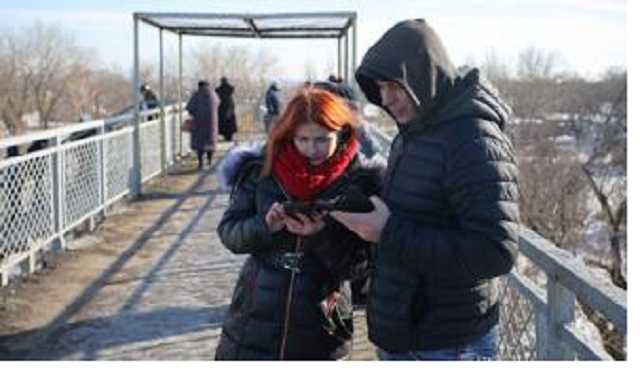 «Сил нет»: дончане рассказали как живут два месяца без связи Vodafone