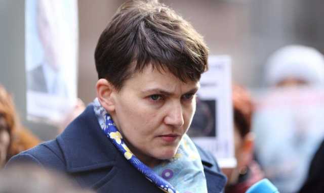 Савченко собралась на Банковую, туда срочно стянули автоматчиков