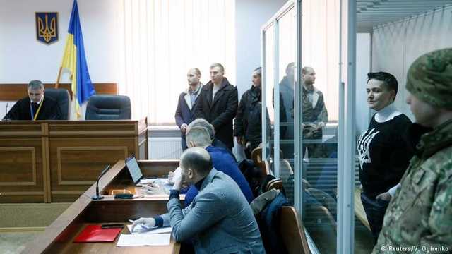 Судья освободил Надежду Савченко из-под стражи на одну минуту