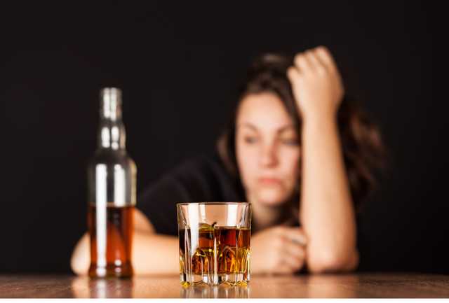 На Закарпатье мать-пьяница заморила голодом маленького сына