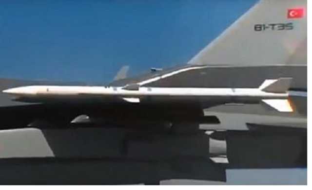 Турция заявила об успешном испытании своих баллистических ракет