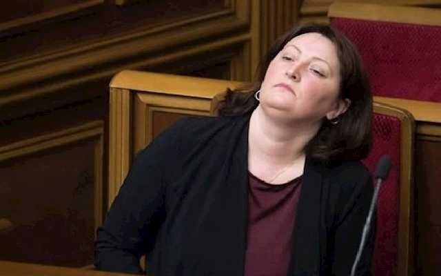 Скандальная глава НАПК объявила о своей отставке