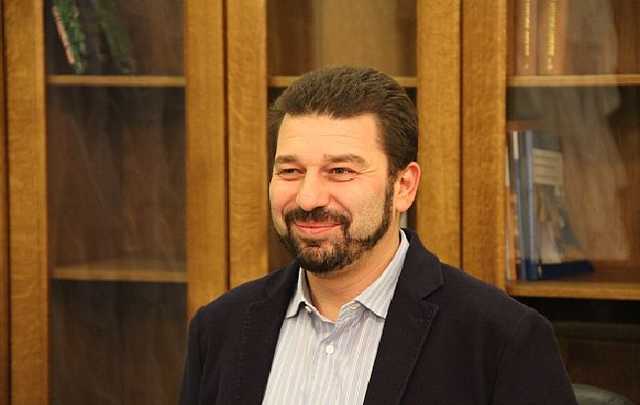 Сергей Лещенко: “Новые методы легалайза – получать подарки от 97-летней бабушки из Донецка”