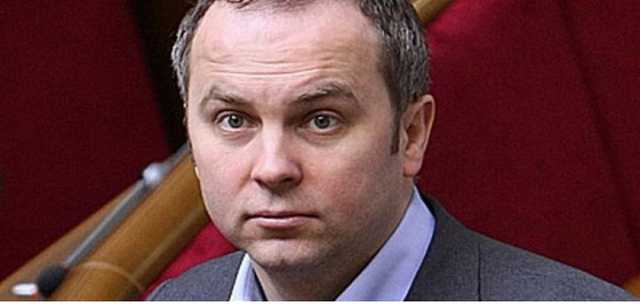 Шуфрич показал миллионные доходы при небольшой зарплате